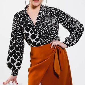 Topshop Black & Cream Zebra Animal Print Button Up Blouse Size 4 Small
